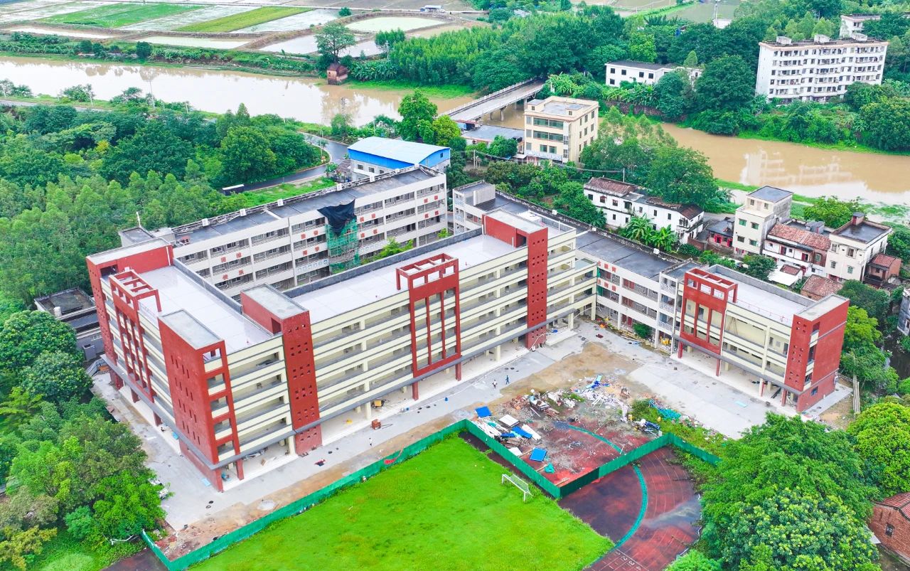 金渡鎮(zhèn)第二小學2